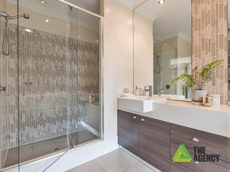 11 Heath Road, Kalamunda WA 6076