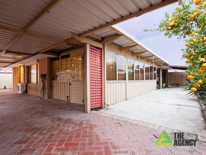 4 Nabberu Loop, Cooloongup WA 6168