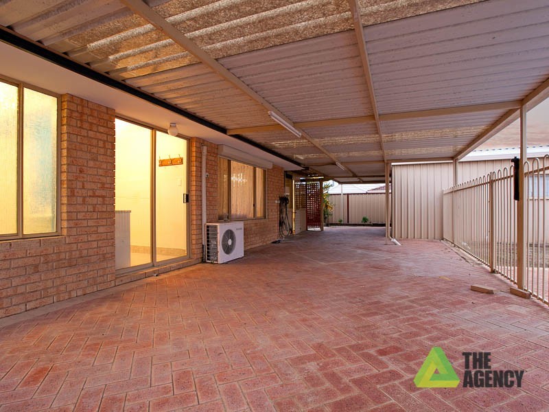 4 Nabberu Loop, Cooloongup WA 6168