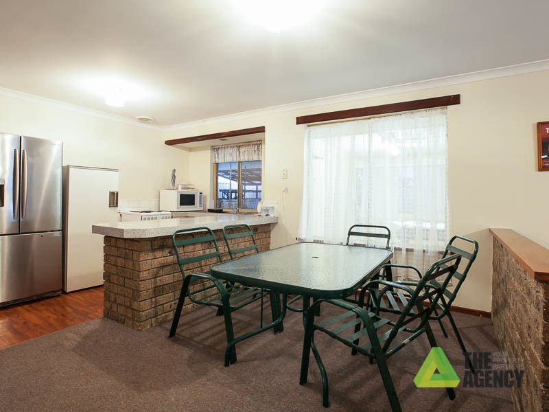 4 Nabberu Loop, Cooloongup WA 6168