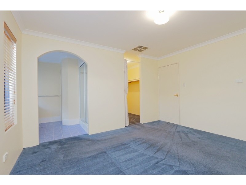 136 Goodwood Way, Canning Vale WA 6155