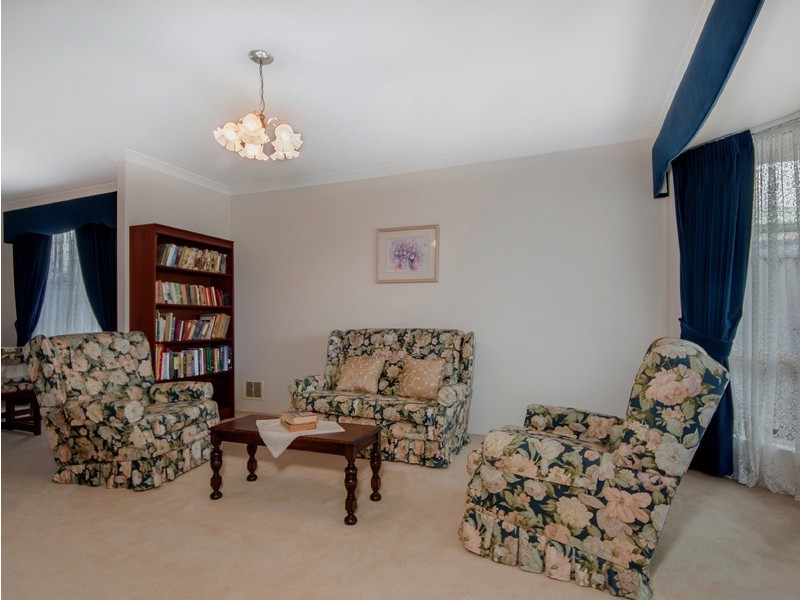 12 Prescott Drive, Murdoch WA 6150