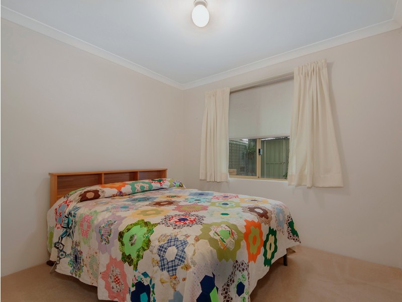 12 Prescott Drive, Murdoch WA 6150