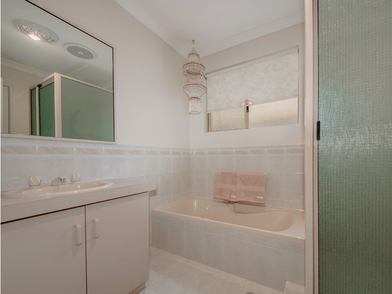 12 Prescott Drive, Murdoch WA 6150