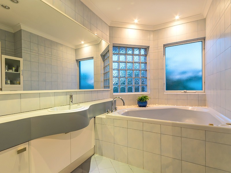 17 Riches Way, Bull Creek WA 6149