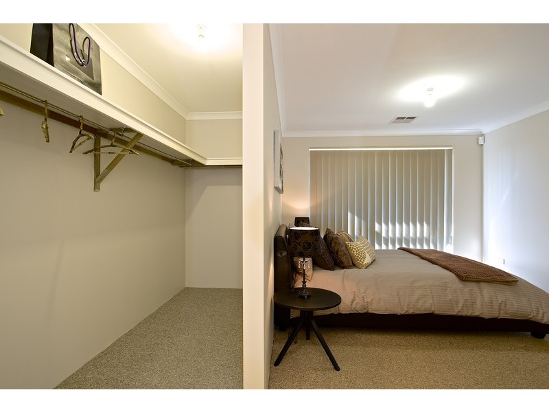 48 Beauchamp Loop, Wellard WA 6170