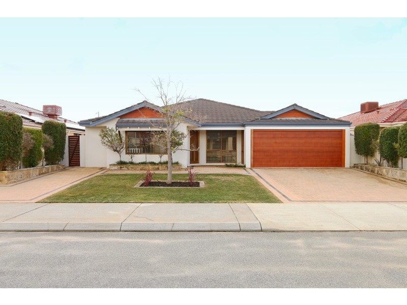 13 Contorta, Canning Vale WA 6155