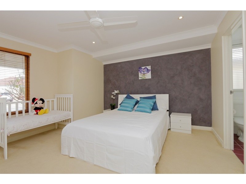 13 Contorta, Canning Vale WA 6155