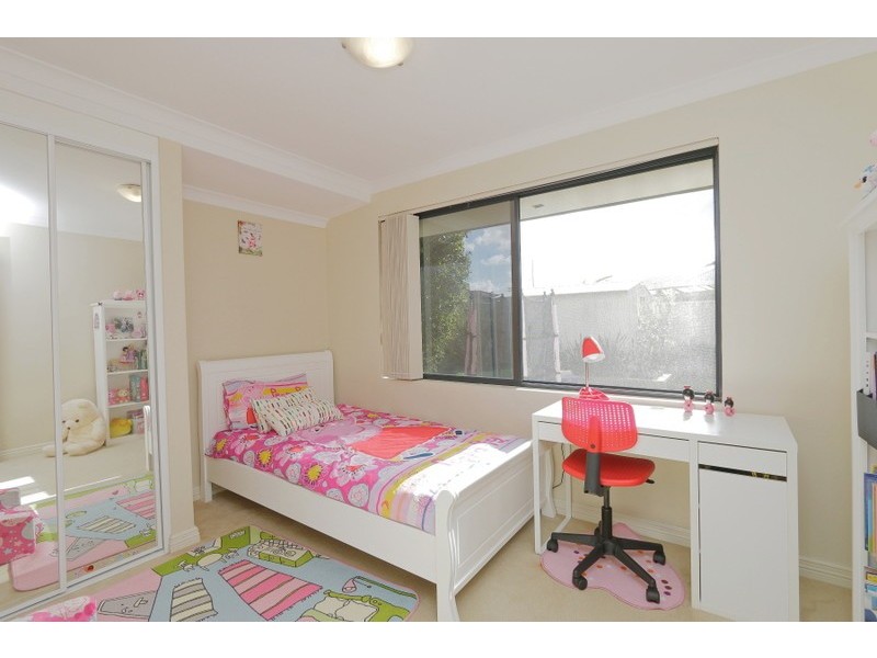 13 Contorta, Canning Vale WA 6155