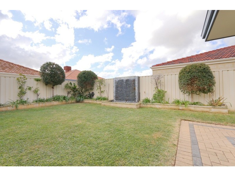 13 Contorta, Canning Vale WA 6155