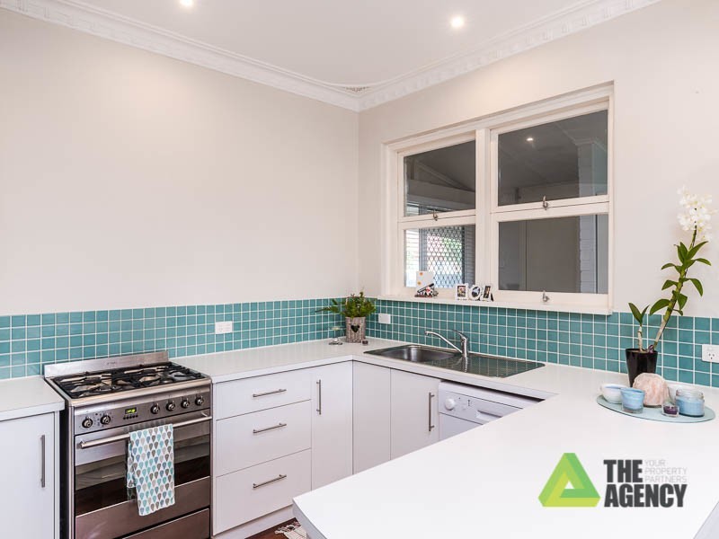 24 Trink Street, Cloverdale WA 6105