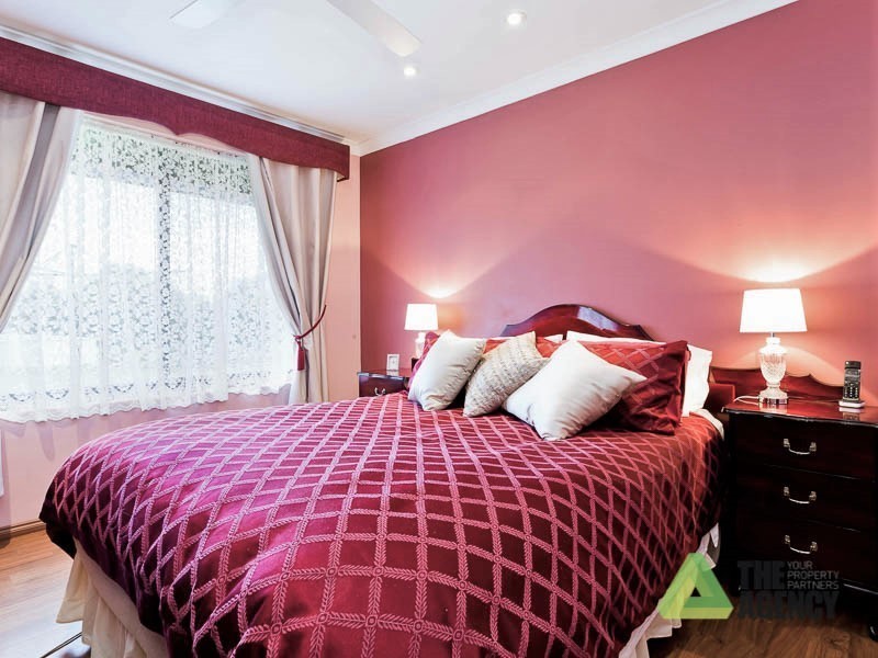 16 Patens Drive, Lower Chittering WA 6084