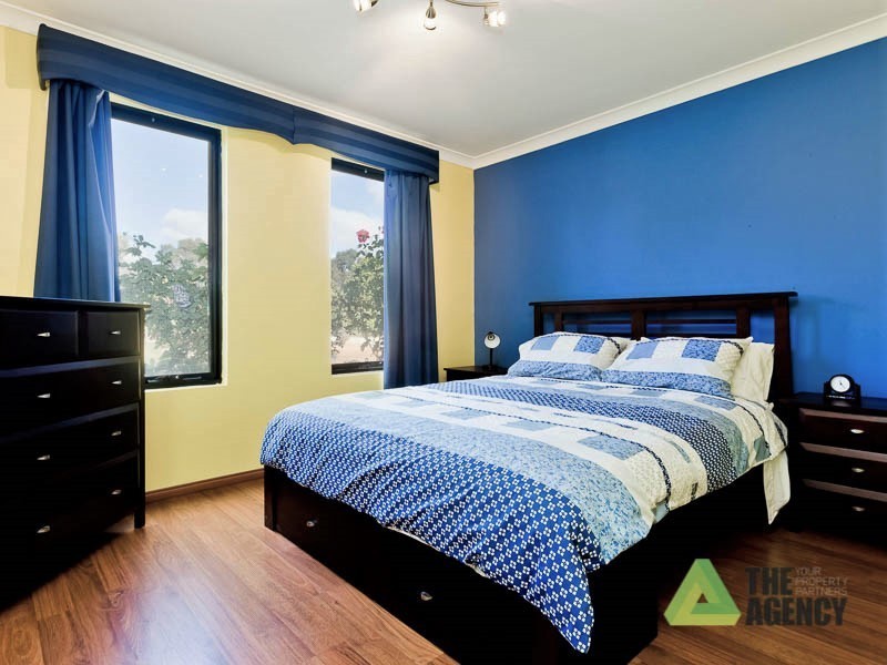 16 Patens Drive, Lower Chittering WA 6084