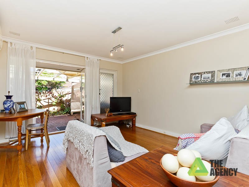 4/35 Hazel Street, Como WA 6152