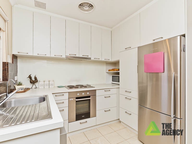 4/35 Hazel Street, Como WA 6152