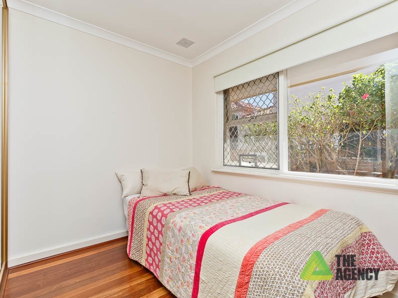 4/35 Hazel Street, Como WA 6152