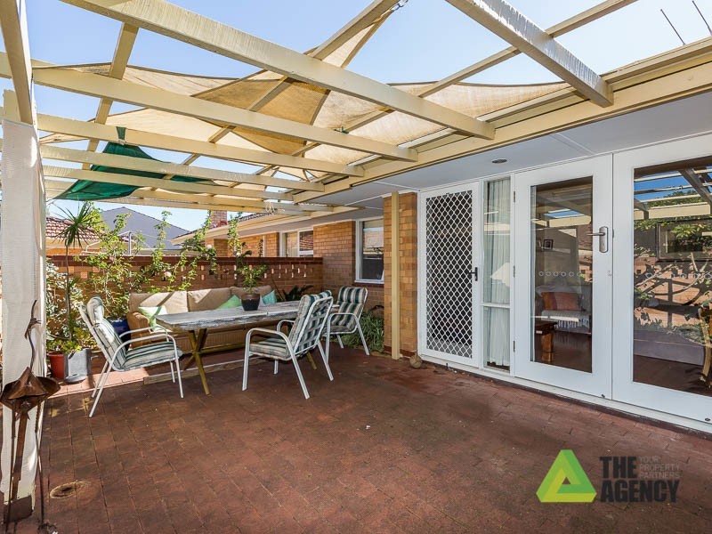 4/35 Hazel Street, Como WA 6152