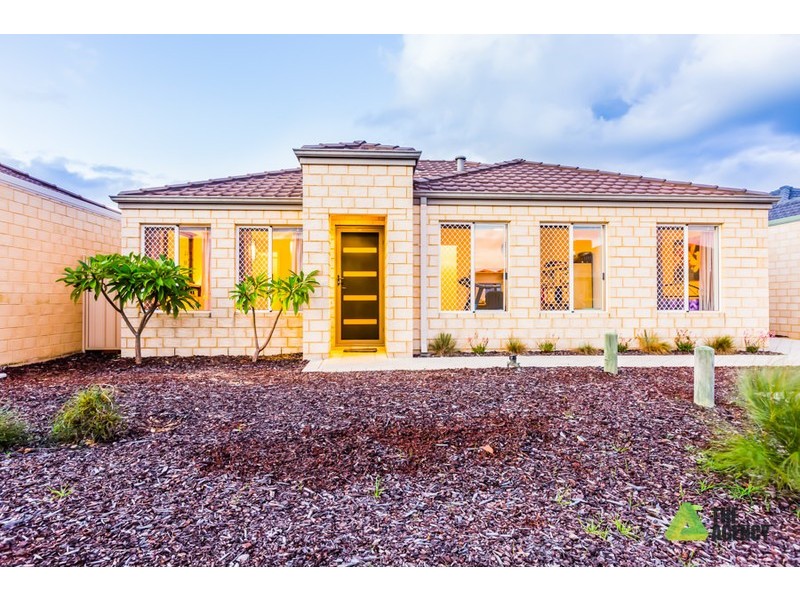 2 Paros Lane, Canning Vale WA 6155