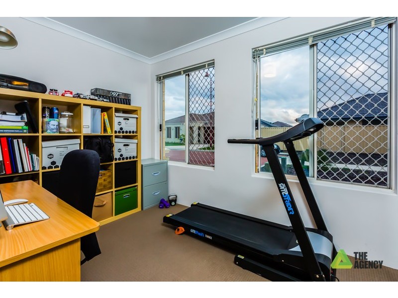 2 Paros Lane, Canning Vale WA 6155