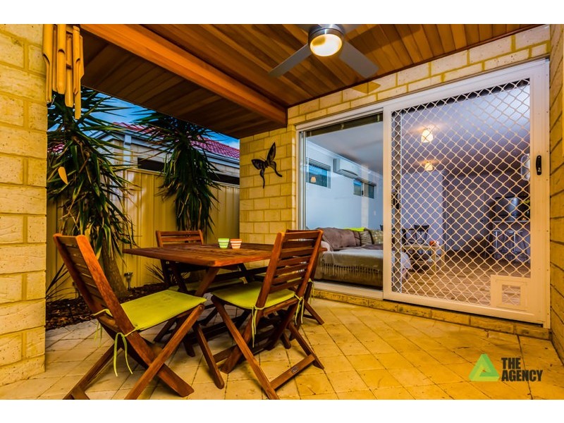 2 Paros Lane, Canning Vale WA 6155