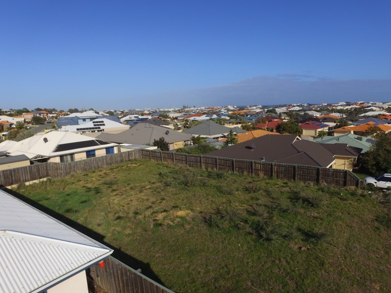 6 Highview Rise, Halls Head WA 6210