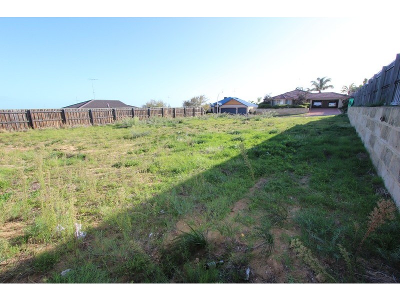 6 Highview Rise, Halls Head WA 6210