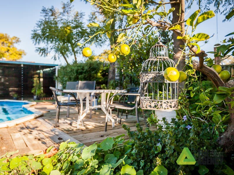 45 Banyard Avenue, Kelmscott WA 6111