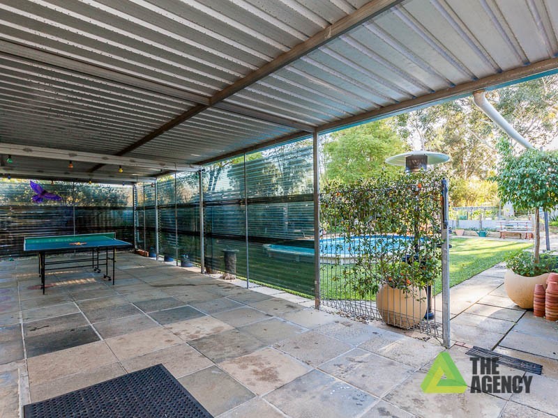 45 Banyard Avenue, Kelmscott WA 6111