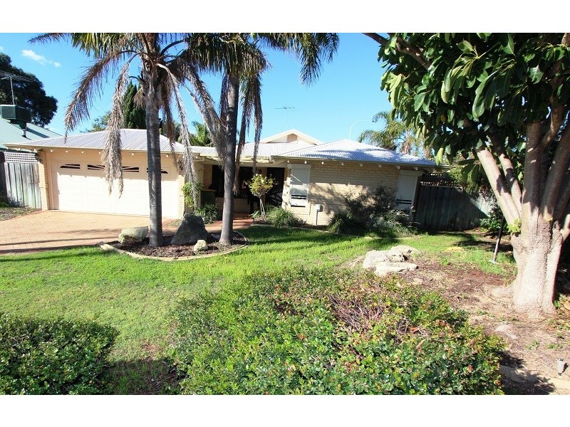 1 Seminole Avenue, Meadow Springs WA 6210