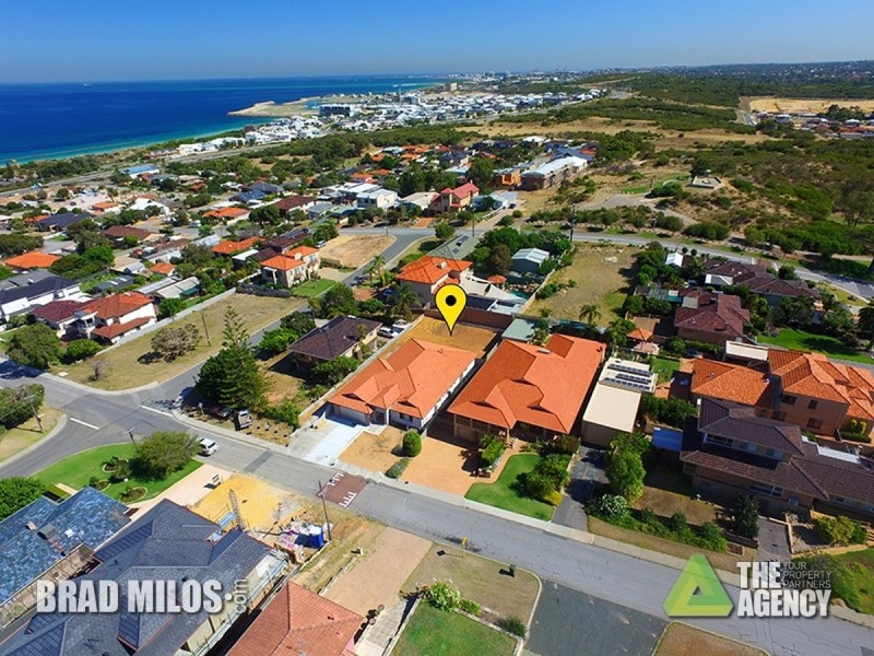 32A Beach Road, Coogee WA 6166