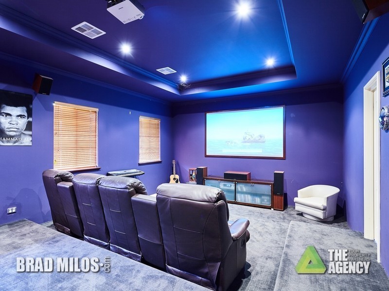 94 Old Dairy Court, Oakford WA 6121