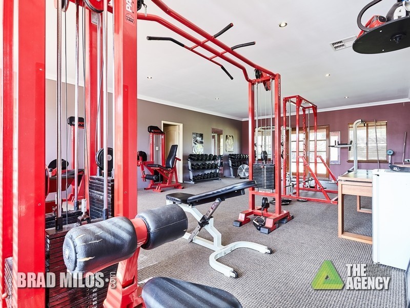 94 Old Dairy Court, Oakford WA 6121