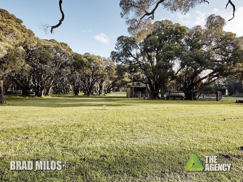 94 Old Dairy Court, Oakford WA 6121