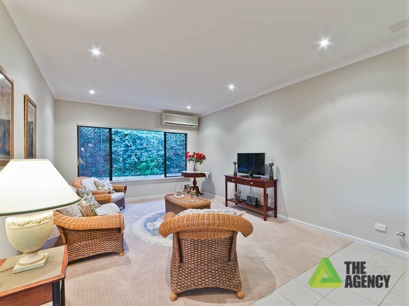 100 Heath Road, Kalamunda WA 6076