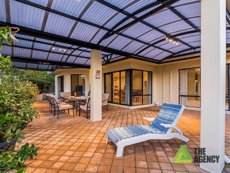 100 Heath Road, Kalamunda WA 6076