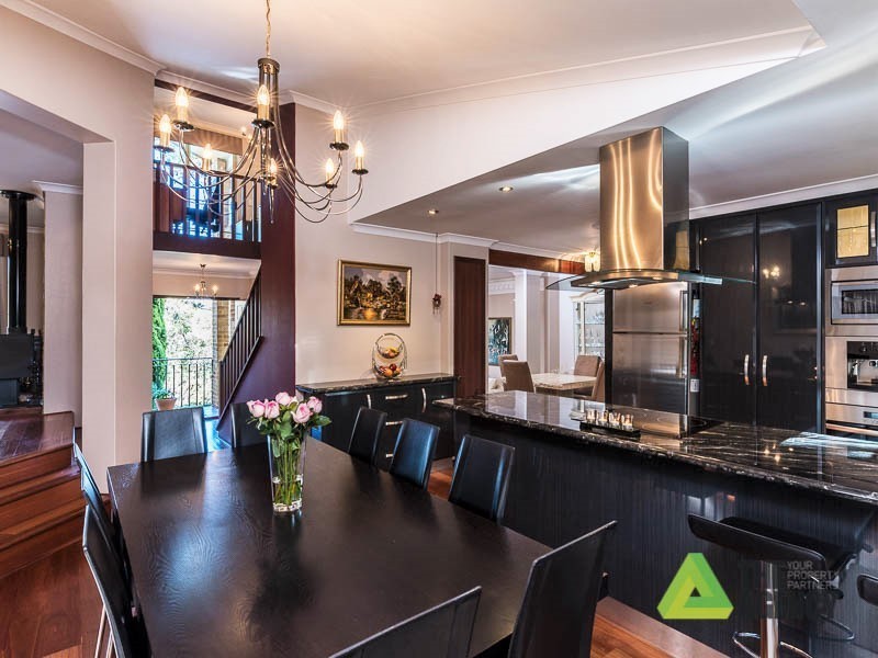 2 Beales Court, Roleystone WA 6111