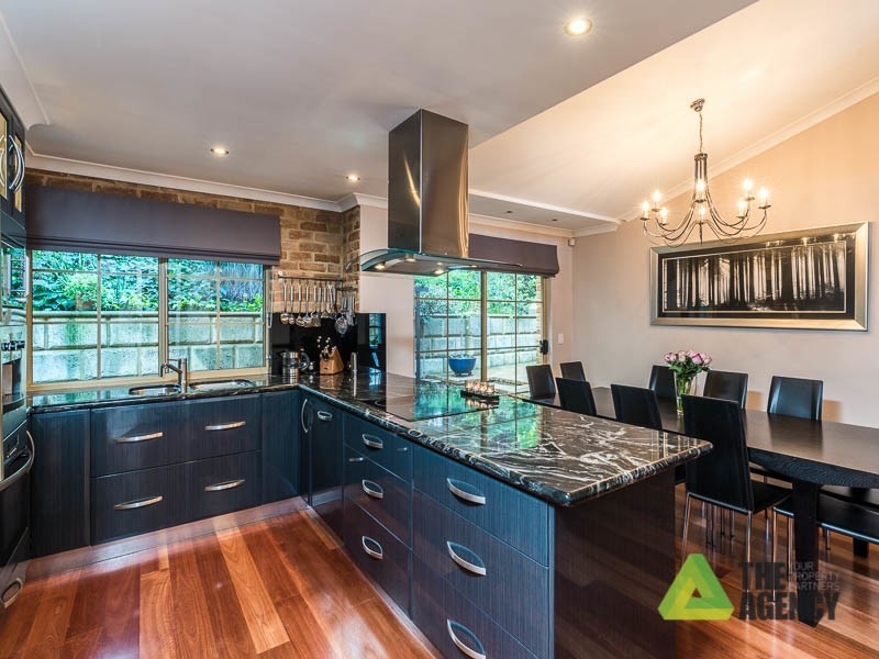 2 Beales Court, Roleystone WA 6111