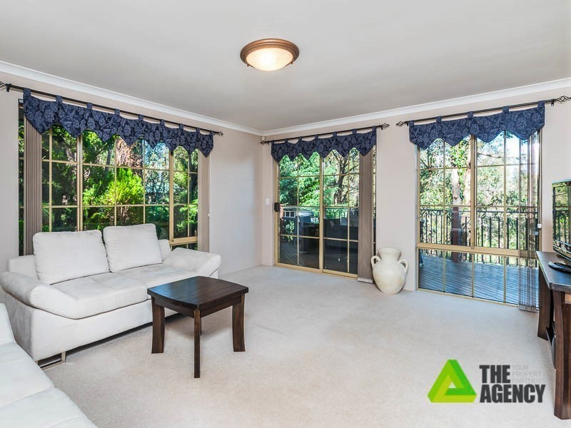 2 Beales Court, Roleystone WA 6111