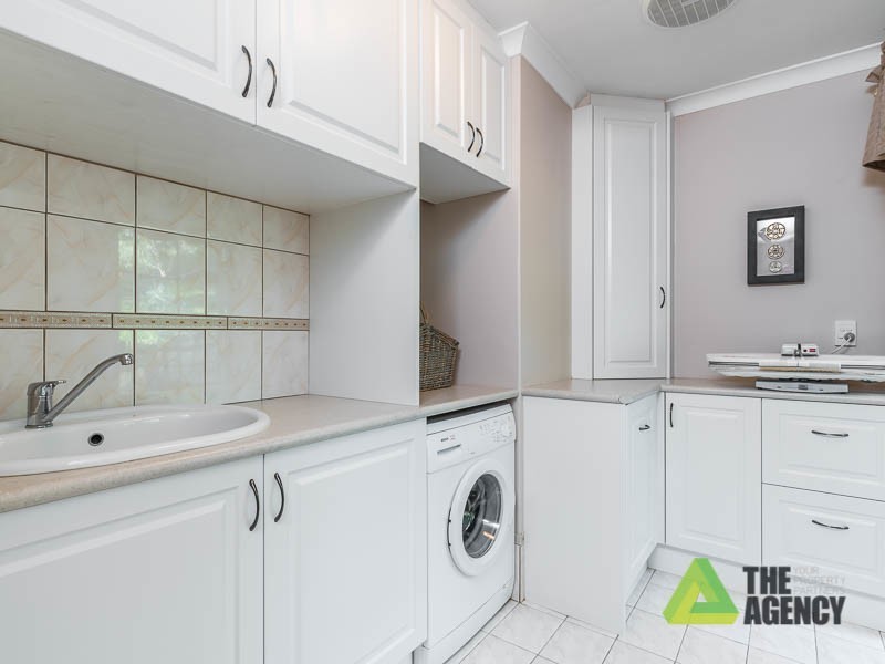 2 Beales Court, Roleystone WA 6111