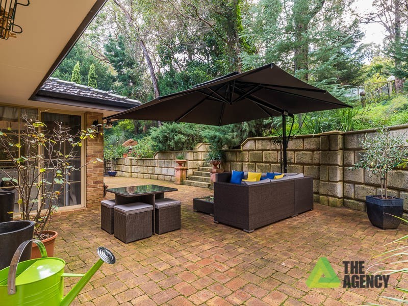 2 Beales Court, Roleystone WA 6111