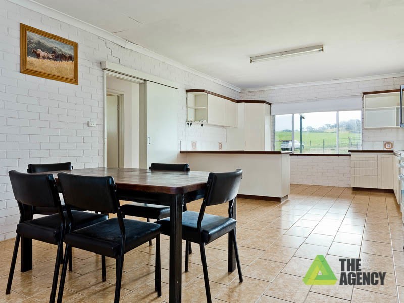 215 Church Gully Road, Toodyay WA 6566