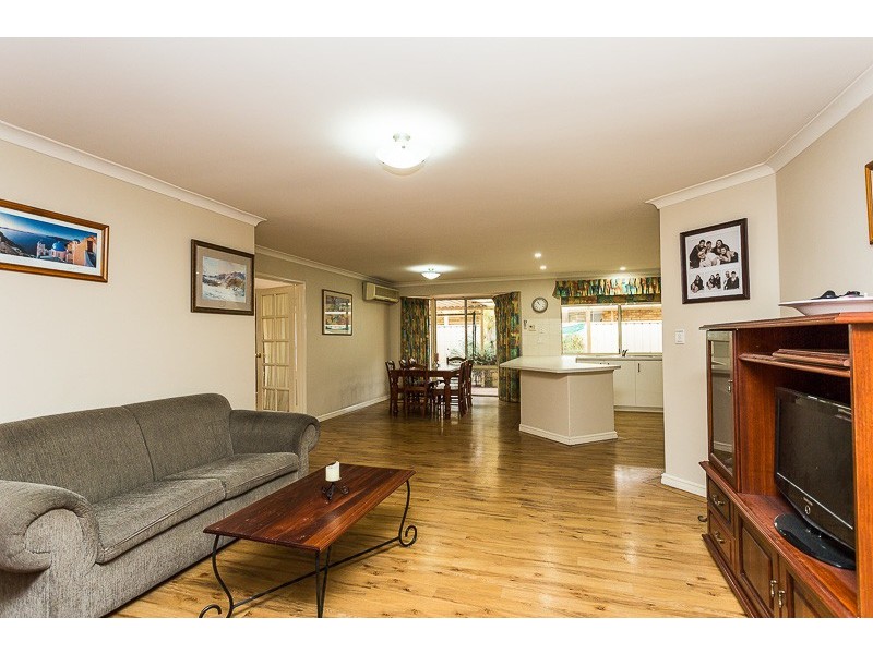 22 Russelia Street, Canning Vale WA 6155