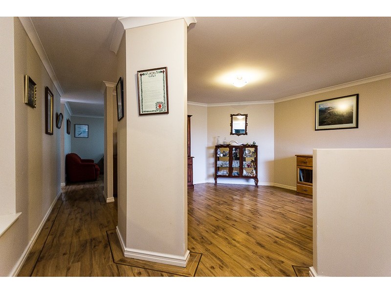 22 Russelia Street, Canning Vale WA 6155