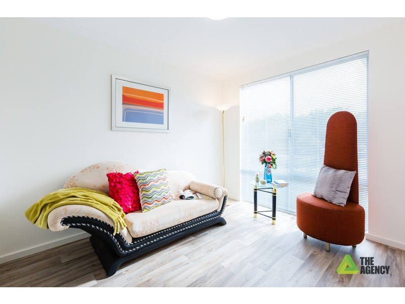 25 Cilantro Parkway, Seville Grove WA 6112