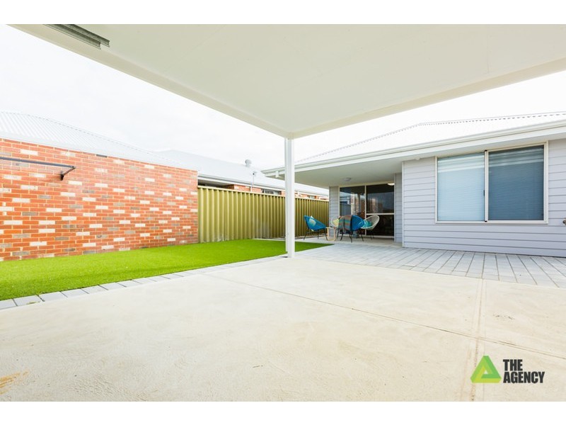 25 Cilantro Parkway, Seville Grove WA 6112