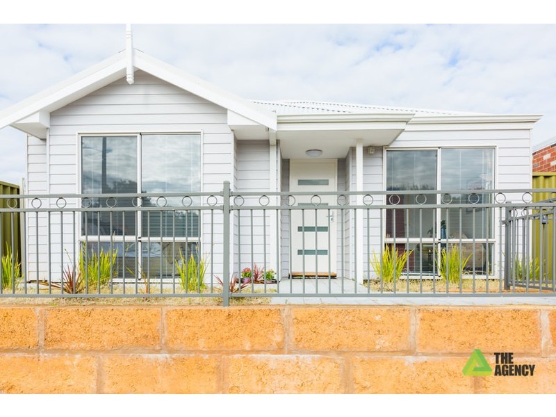 25 Cilantro Parkway, Seville Grove WA 6112