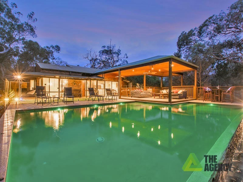 100 Victor Road, Darlington WA 6070