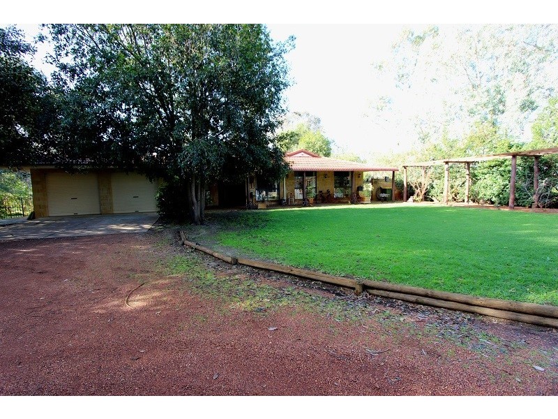 49 James Street, Pinjarra WA 6208