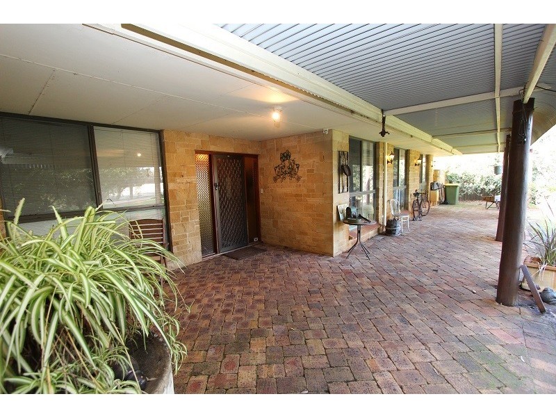 49 James Street, Pinjarra WA 6208