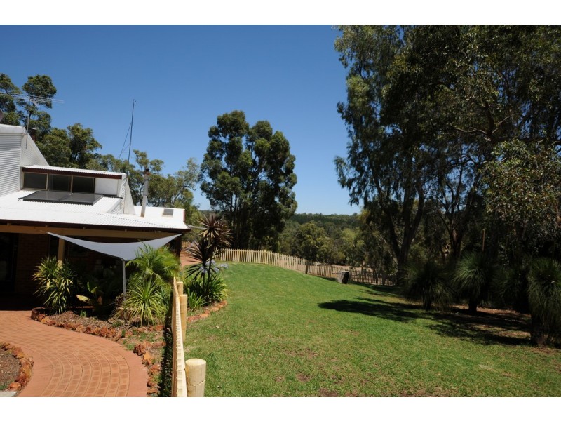 2905 Needham Road, Wooroloo WA 6558